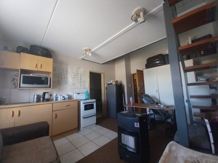  Bedroom Property for Sale in Kannoniers Park North West